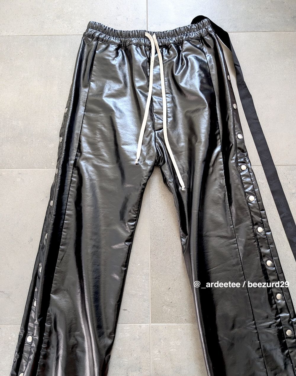 Rick Owens Drkshdw *NEW* PUSHER PANTS BLACK COATED $1,530 Size US 30 / EU 46 - 3 Thumbnail