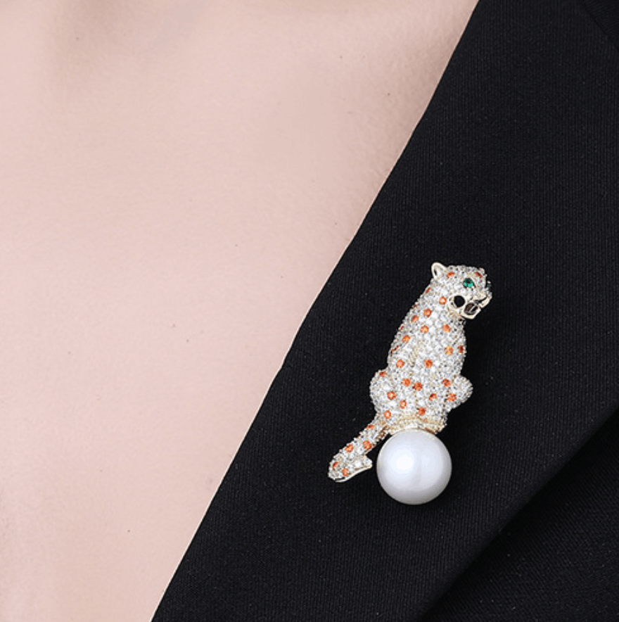 Japanese Brand Elegante Leopard Brooch Size ONE SIZE - 4 Thumbnail