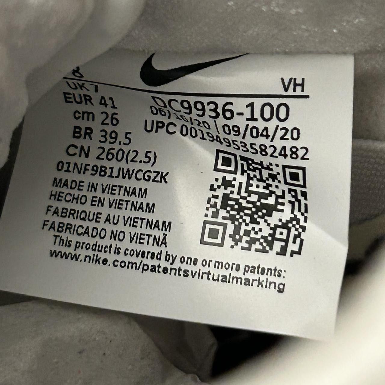 Nike SB 2020 Nike SB Sean Cliver Dunk Low Size US 8 / EU 41 - 6 Thumbnail