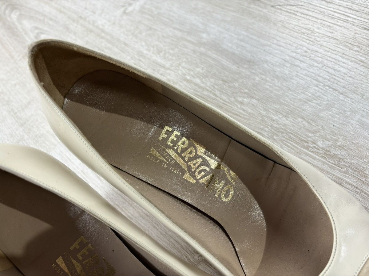 Salvatore Ferragamo × Vintage Womens shoes Salvatore Ferragamo Size 8 Size US 8 / IT 38 - 3 Thumbnail