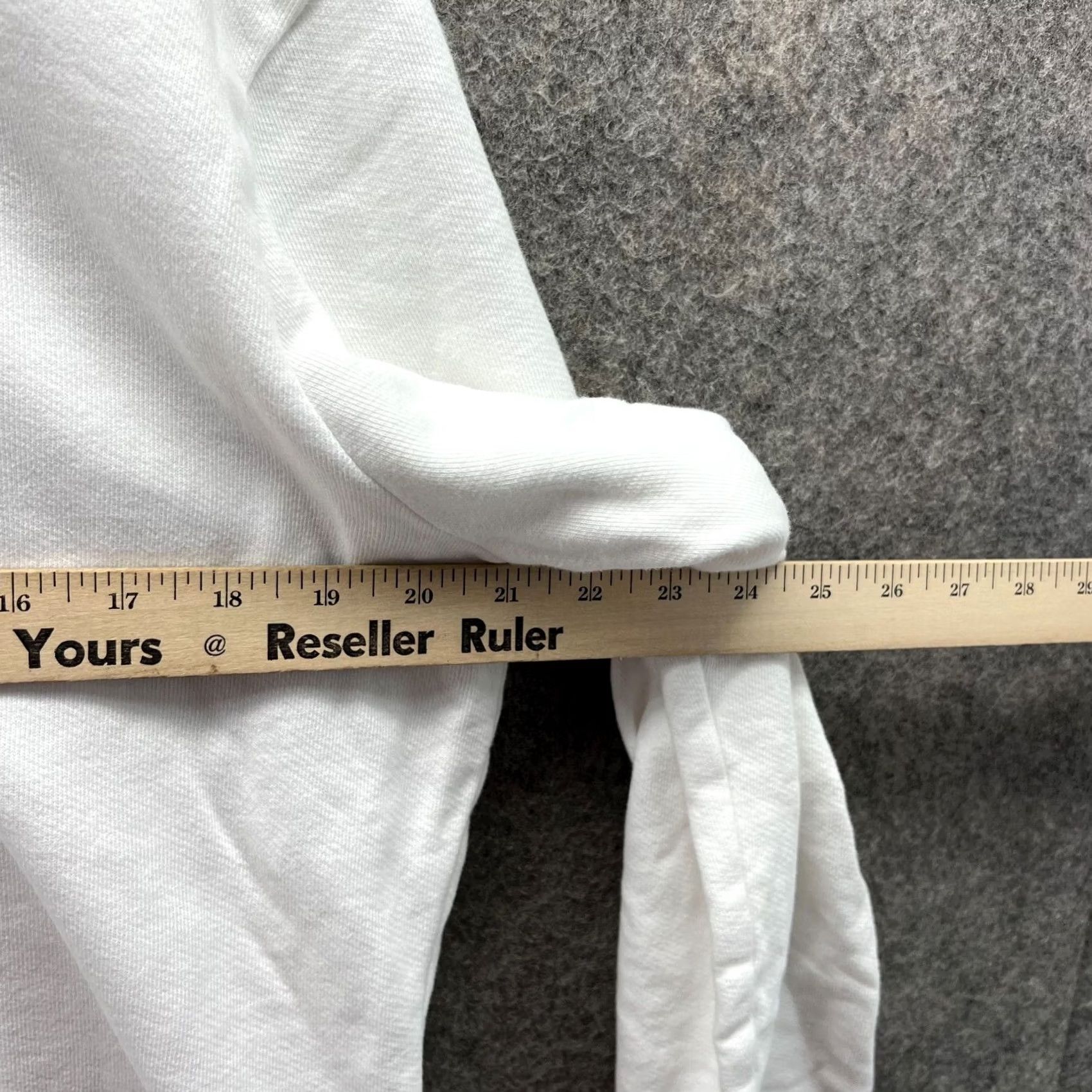 Levi's VINTAGE Levi's Sweater Mens M White Red Crewneck Pullover Fleece Logo Knit Shirt/Top Size US M / EU 48-50 / 2 - 7 Thumbnail