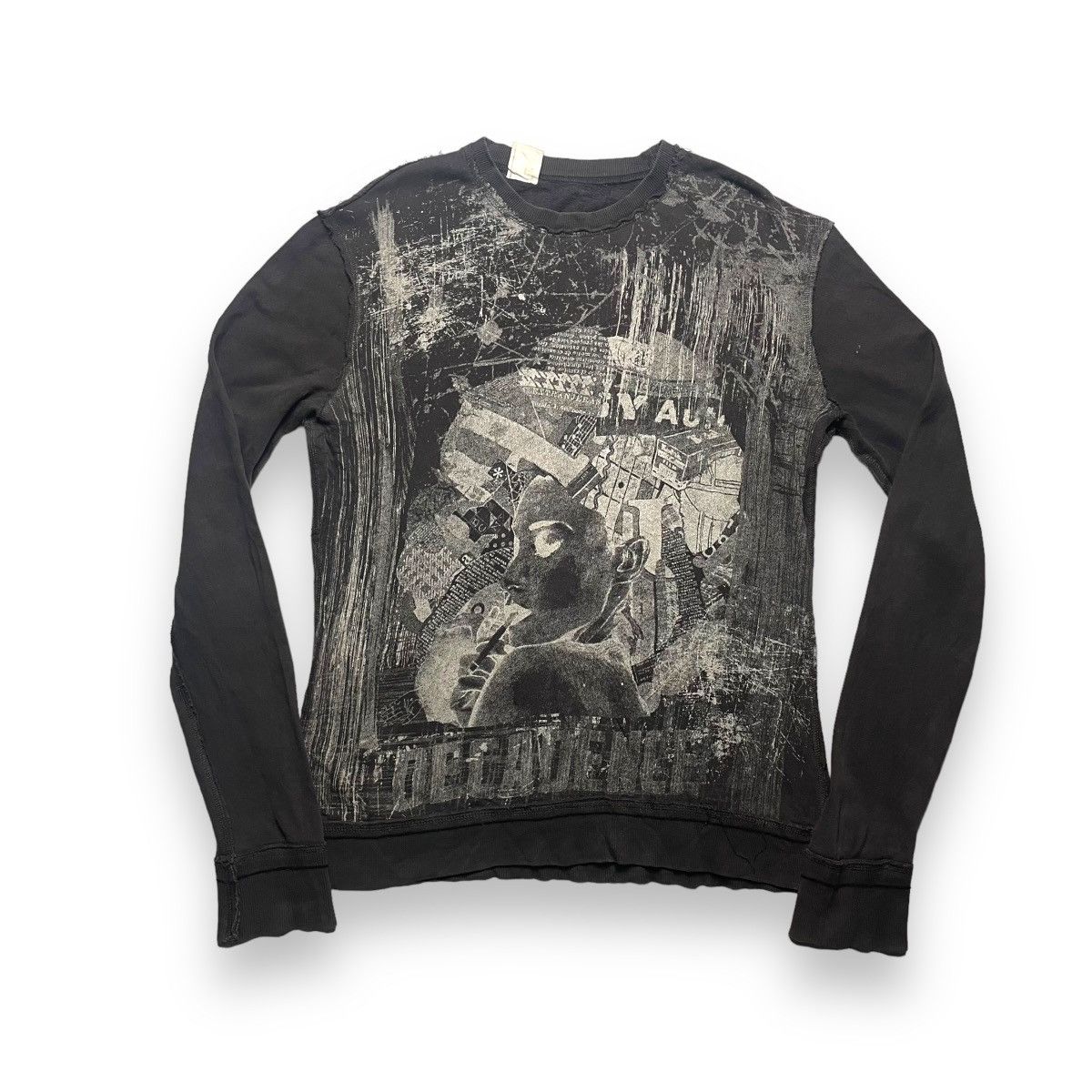 Codes Combine VINTAGE CODES COMBINE FOR MEN DISTRESSED LONG SLEVEE TSHIRT Size US L / EU 52-54 / 3 - 1 Thumbnail