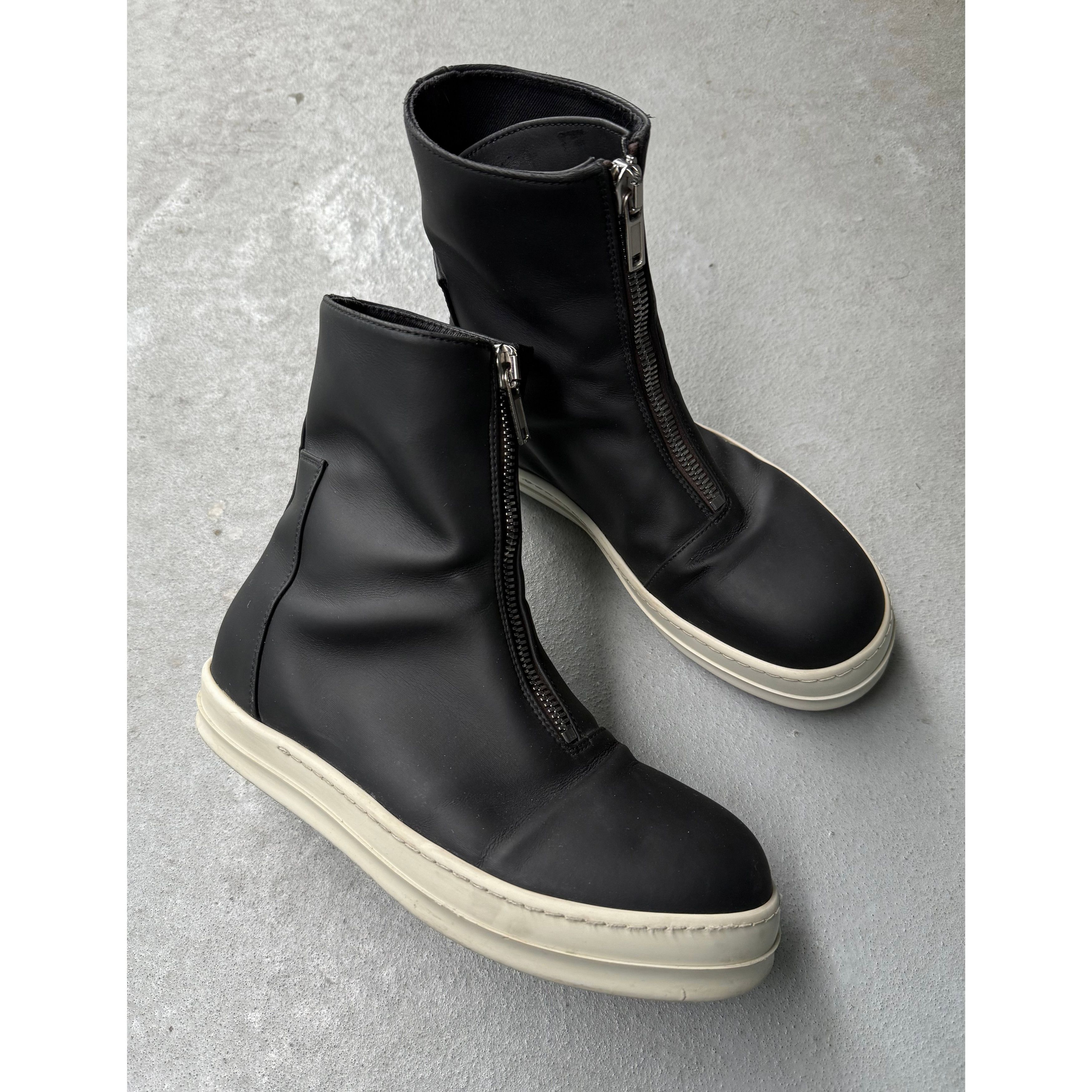 Rick Owens Front Zip Boot | Grailed