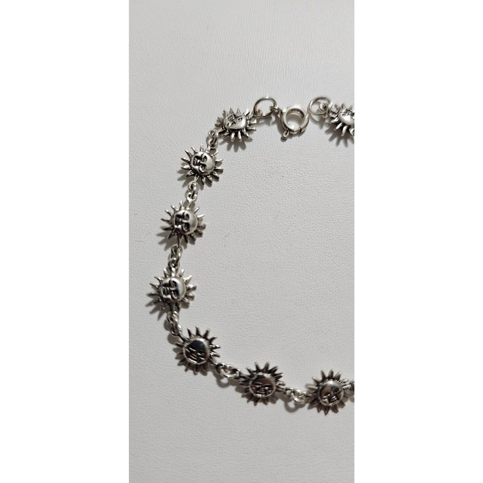 Other Smiling Sun Face Silver 925 Bracelet Size ONE SIZE - 3 Thumbnail