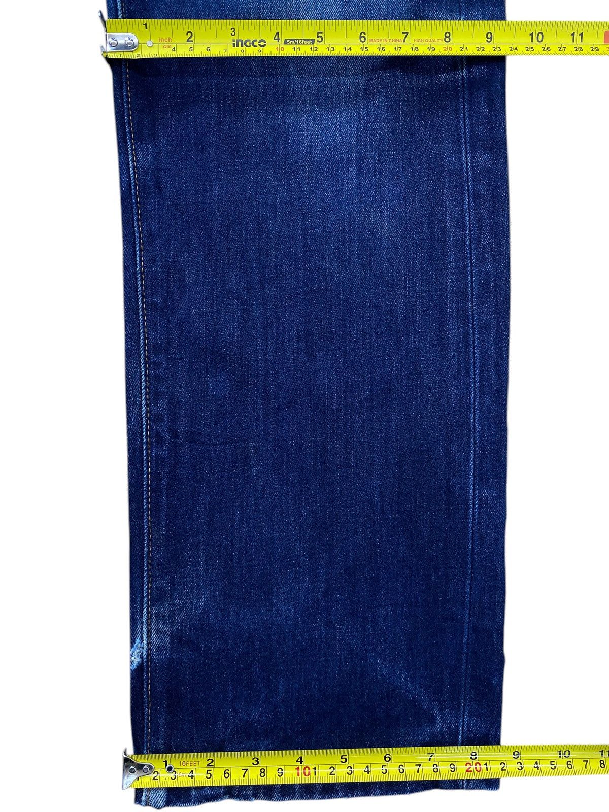 Levi's Levi’s Blue Wash Straight Leg Style Jeans Size US 33 - 9 Thumbnail