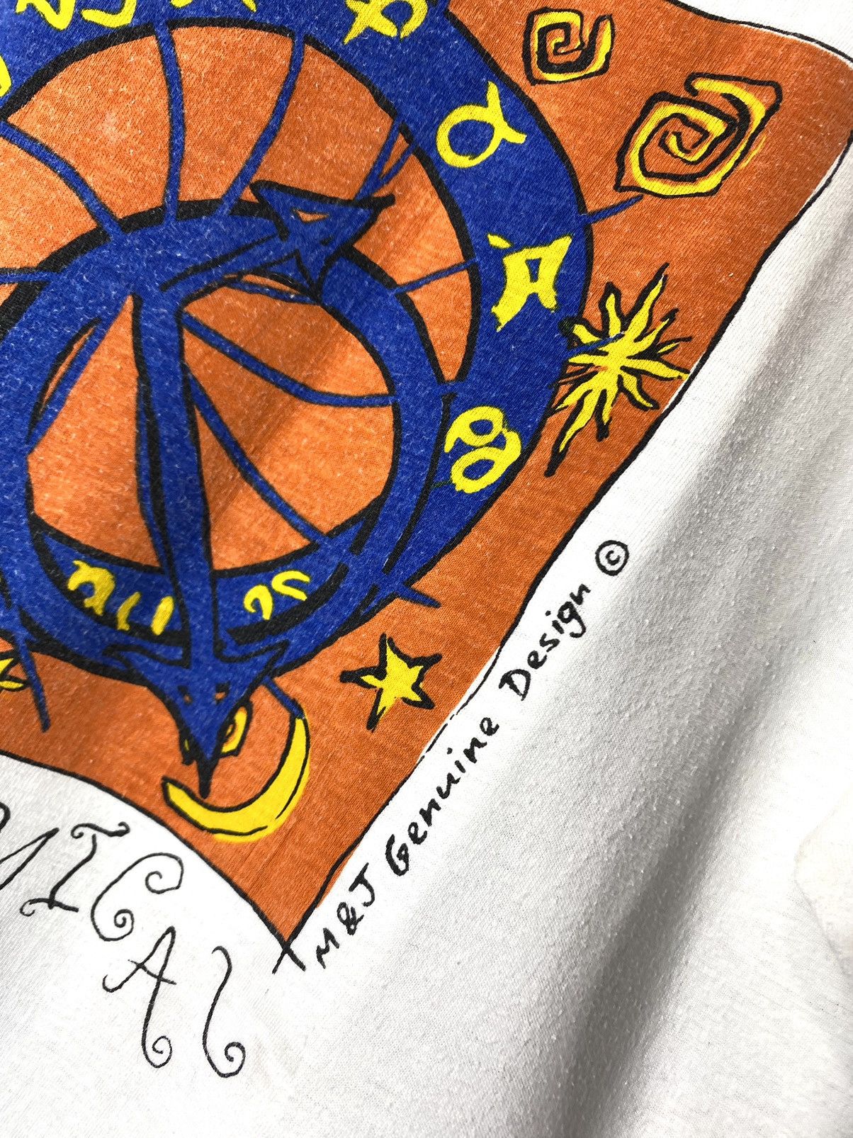 Band Tees Vintage 1990’s Praha Astronomical Clock Art T Shirt Size US XL / EU 56 / 4 - 3 Thumbnail