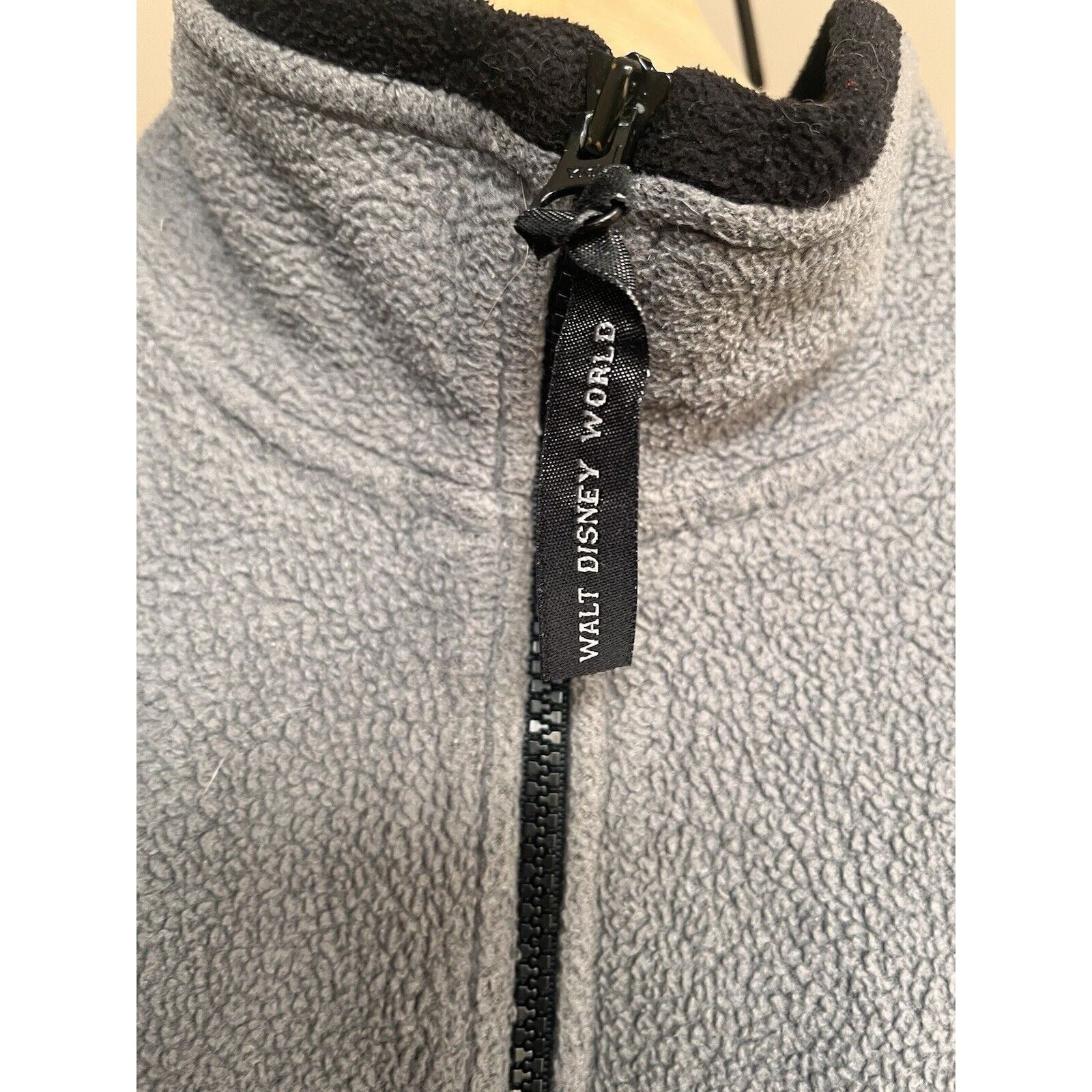 Mickey Mouse VINTAGE WALT DISNEY WORLD MICKEY MOUSE QUARTER ZIP PULLOVER Size US L / EU 52-54 / 3 - 4 Thumbnail