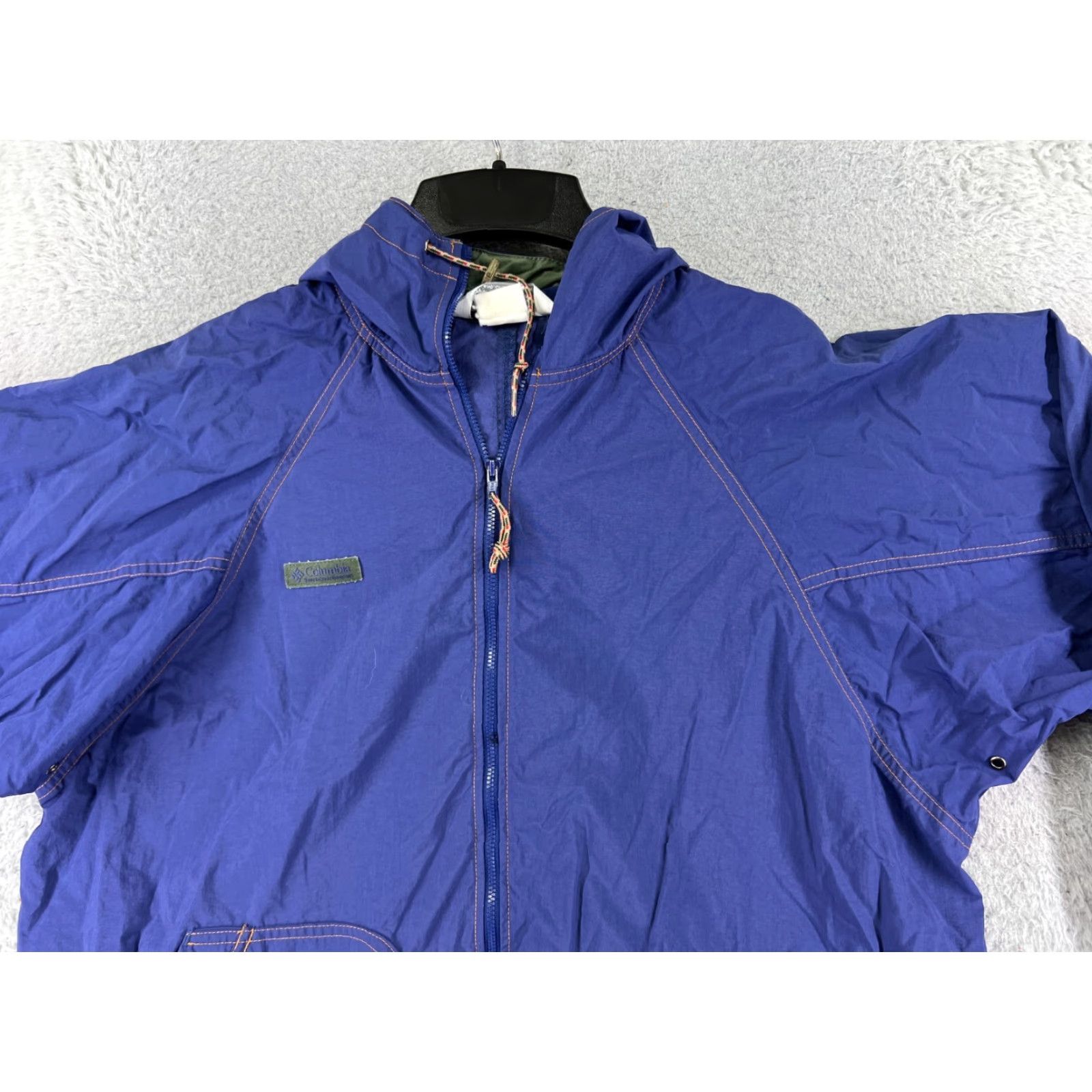 Vintage VINTAGE Columbia Jacket Women Medium Purple Full Zip Hooded Nylon Shell Pockets Size M / US 6-8 / IT 42-44 - 4 Thumbnail
