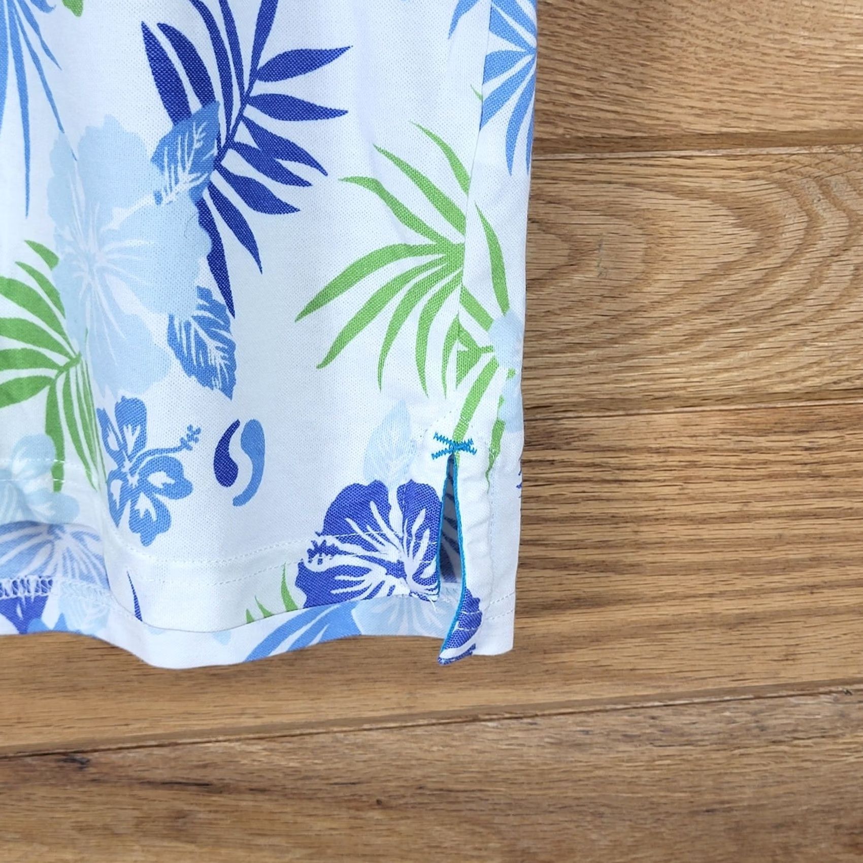 Tori Richard Tori Richard Polo Shirt Mens L Hawaiian Tropical Hibiscus Floral White Blue Size US L / EU 52-54 / 3 - 6 Thumbnail