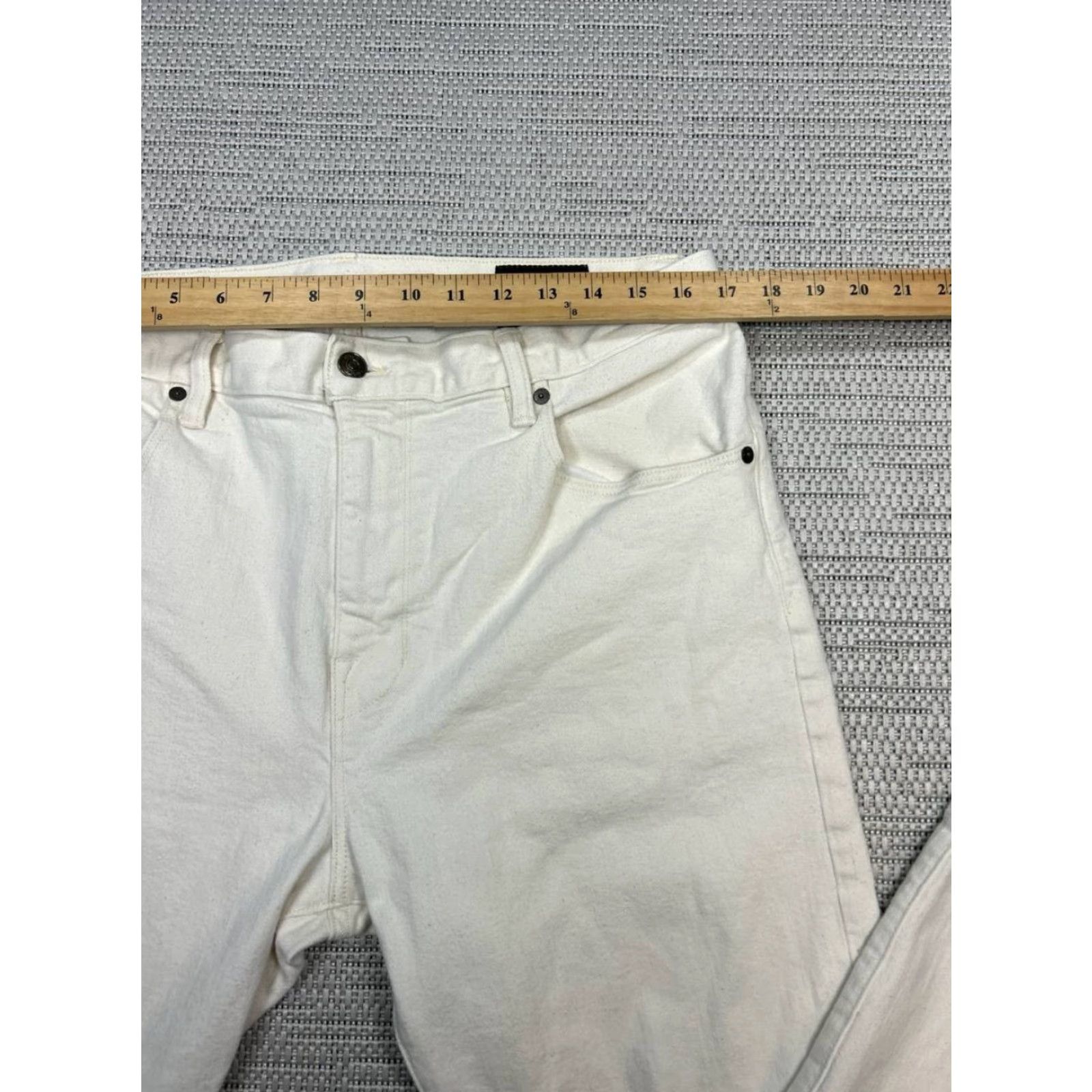 Vince Vince Jeans Mens 36 Beige Cotton Stretch Regular Fit High Rise 34x27 Straight Denim 5-Pocket City Preppy Mens Size US 36 / EU 52 - 3 Thumbnail