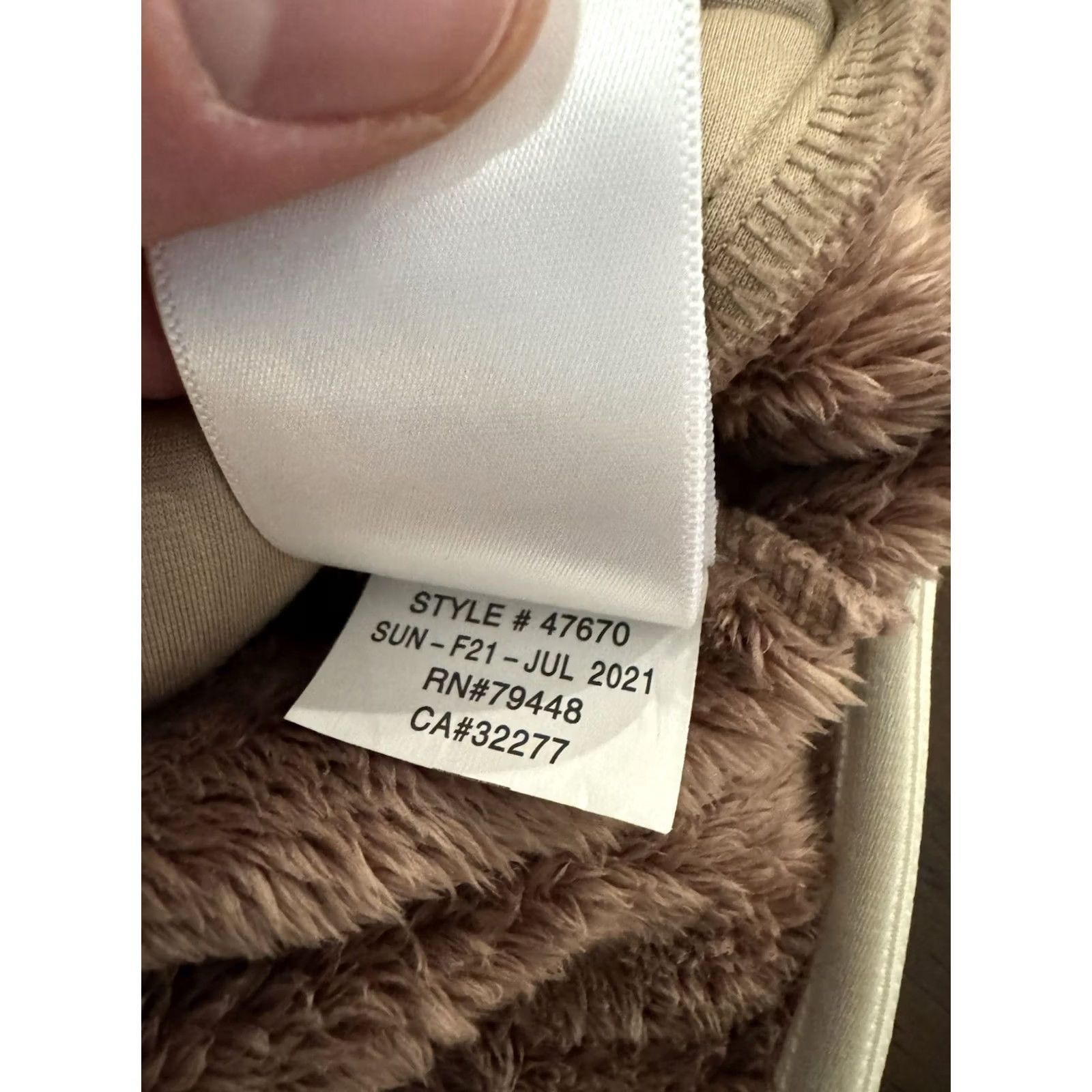 Marmot Marmot Fleece 1/2 Zip Hooded Jacket White Cream/Brown Womens XL Jacket Hooded Fleece Womens XL Marmot White Cream/Brown Size XL / US 12-14 / IT 48-50 - 7 Thumbnail
