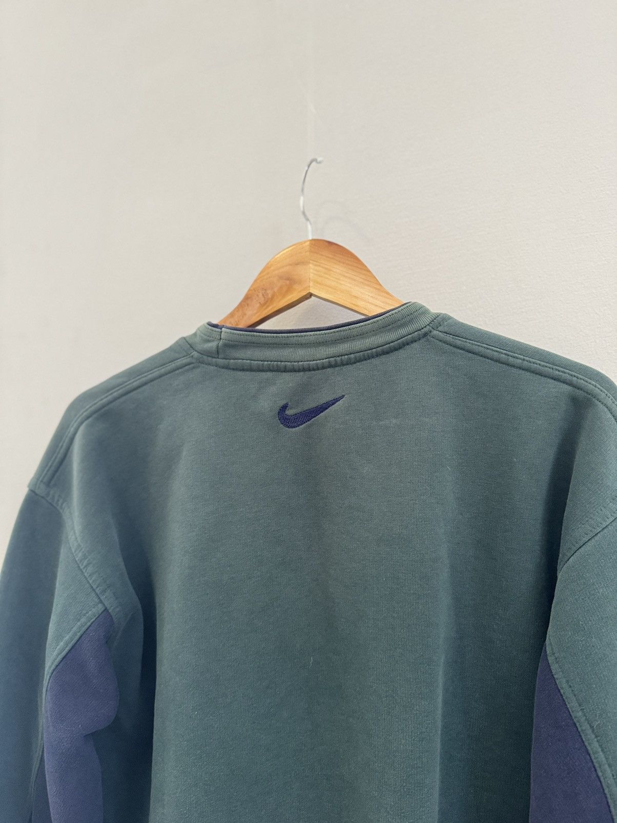 Nike × Vintage Vintage Nike Crewneck Big Centre Logo Sweatshirt Premier USA Size US XL / EU 56 / 4 - 8 Thumbnail