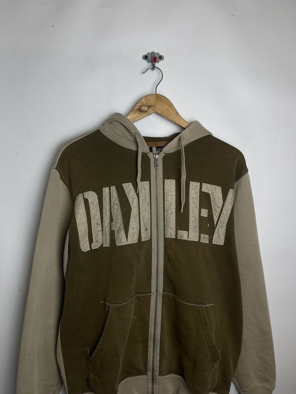 Vintage 90s Oakley Zip Up Snowboarding Jacket Size L