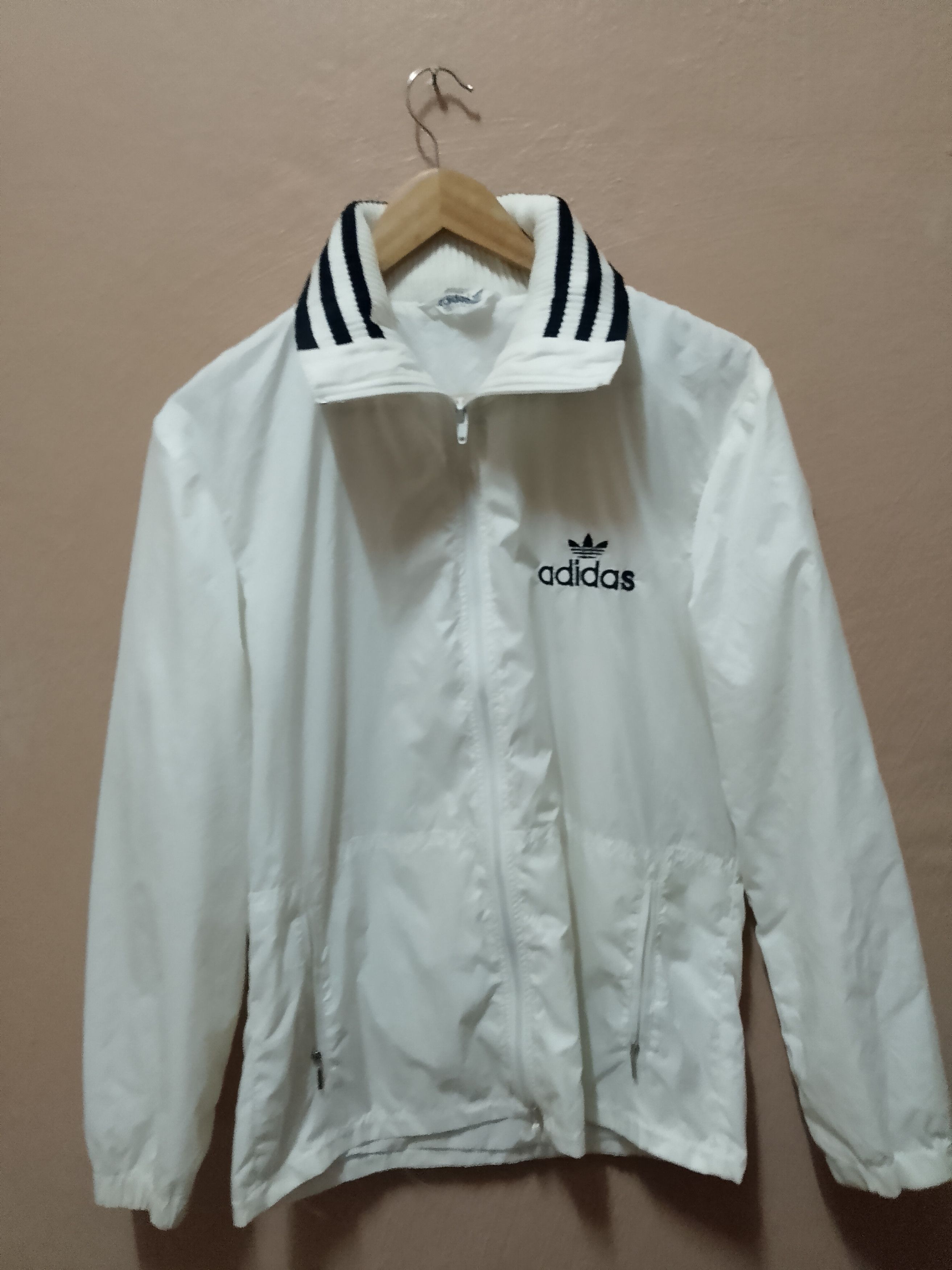 Adidas Vintage adidas windbreaker Size US M / EU 48-50 / 2 - 1 Thumbnail