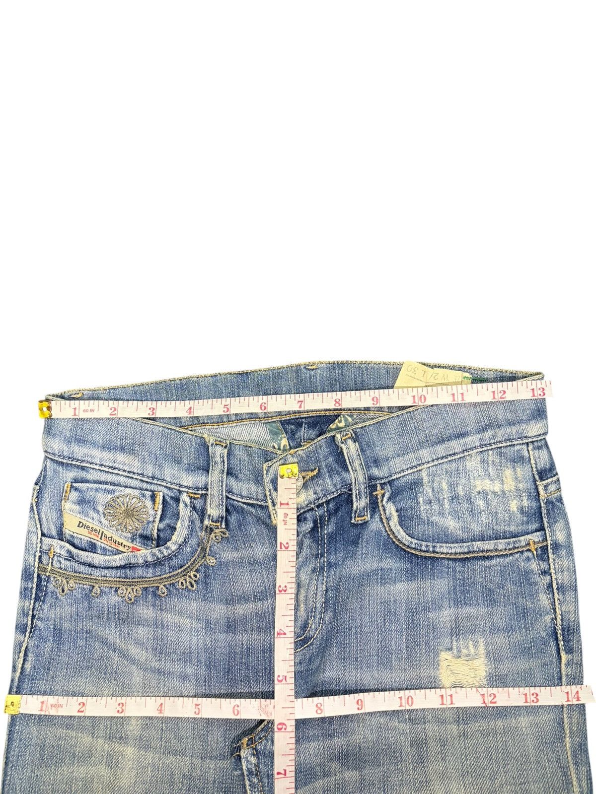 Diesel Vintage Italy Diesel Liv Distress Low Rise Flare Jeans Size 26" / US 2 / IT 38 - 6 Thumbnail