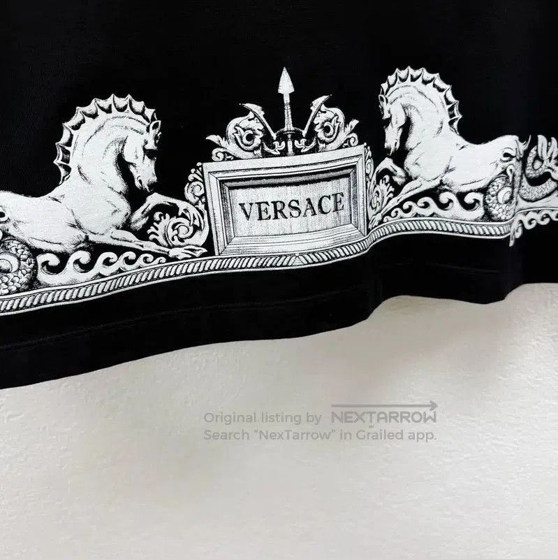 Versace Versace Black Printed Cotton T-Shirt . Size US M / EU 48-50 / 2 - 3 Thumbnail