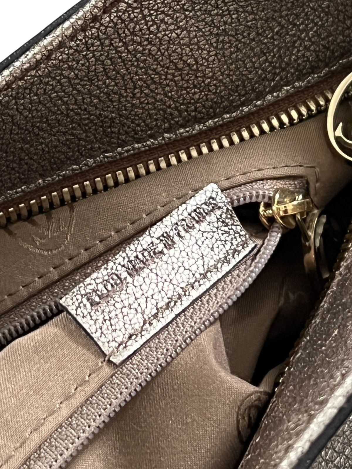 Cartier Cartier Marcello Leather Gold Handbag Size ONE SIZE - 18 Thumbnail
