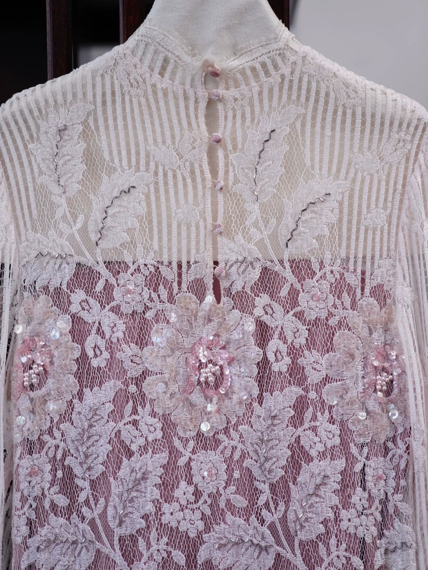 Other Vintage Hand Beaded Eyelash Lace Collar Dress M/L Size M / US 6-8 / IT 42-44 - 7 Thumbnail