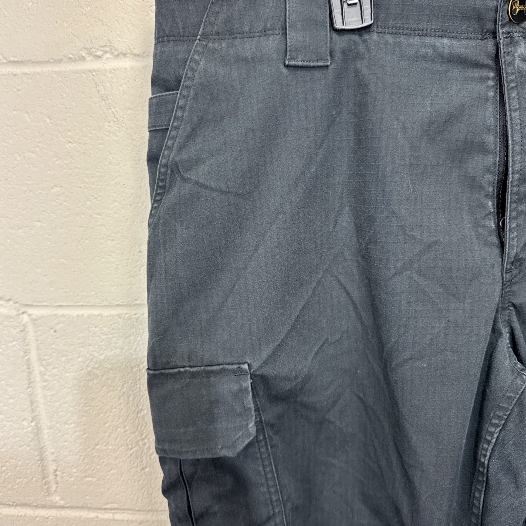 Under Armour Under Armour Storm Tactical Patrol Cargo Pants 40x32 Black Ripstop Stretch Size US 40 / EU 56 - 2 Thumbnail