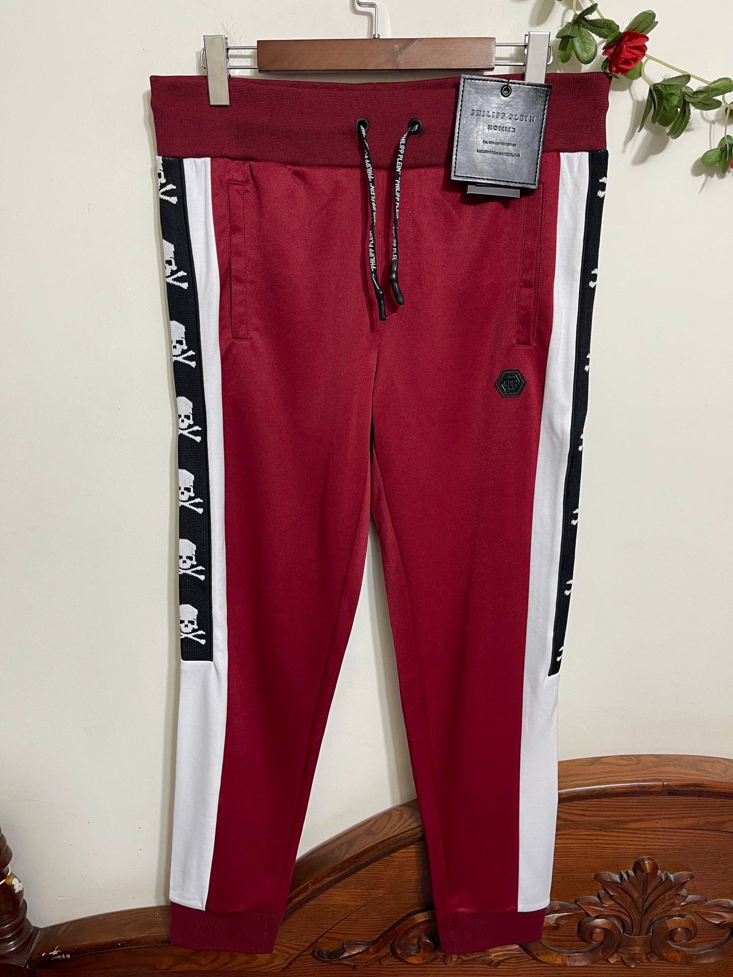 Philipp Plein Philipp Plein Color Blocked Sweatpants L/XL NWT Size US 36 / EU 52 - 1 Thumbnail