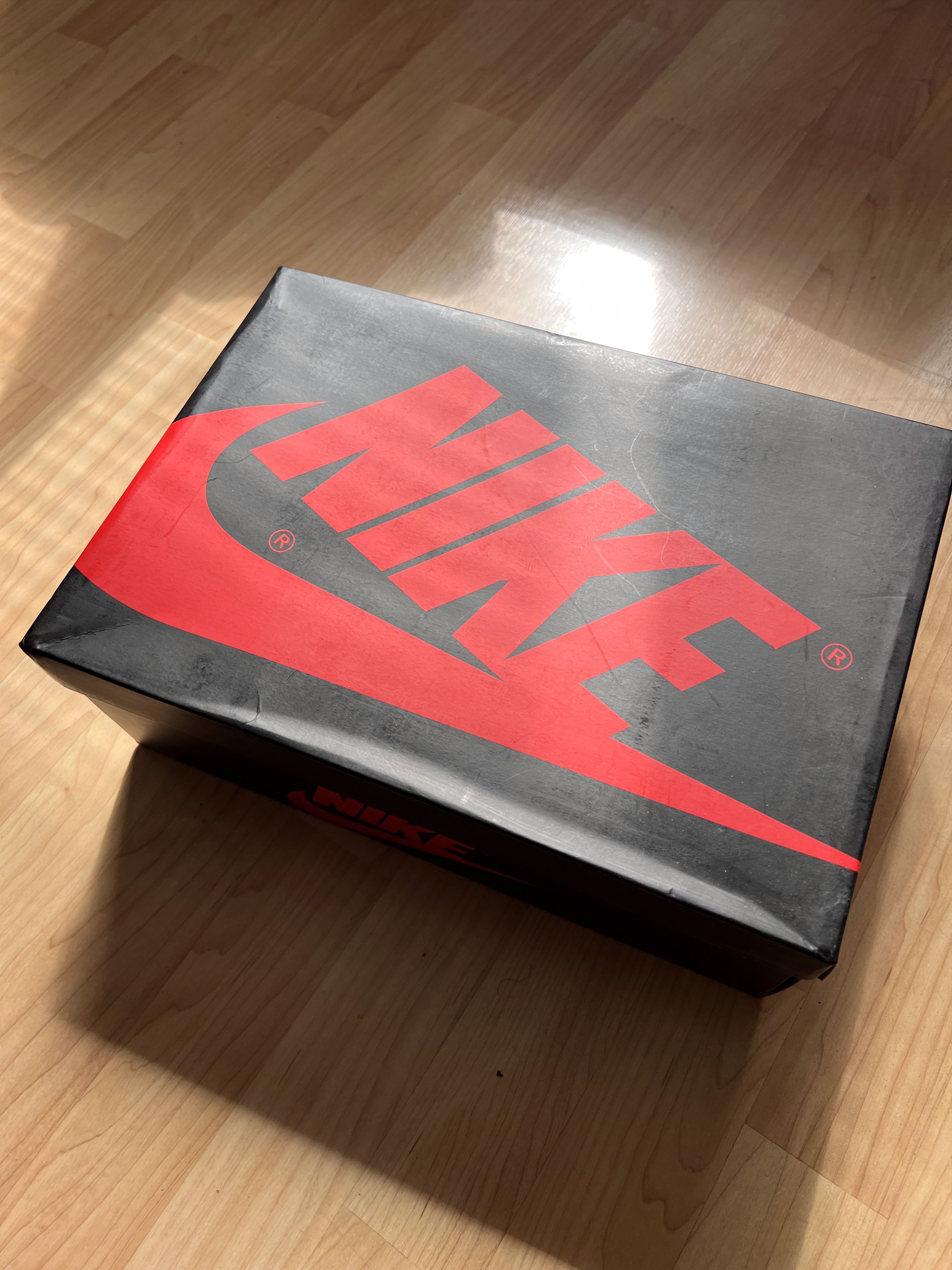 Jordan Brand Air Jordan 1 Court purple Size US 10 / EU 43 - 3 Thumbnail