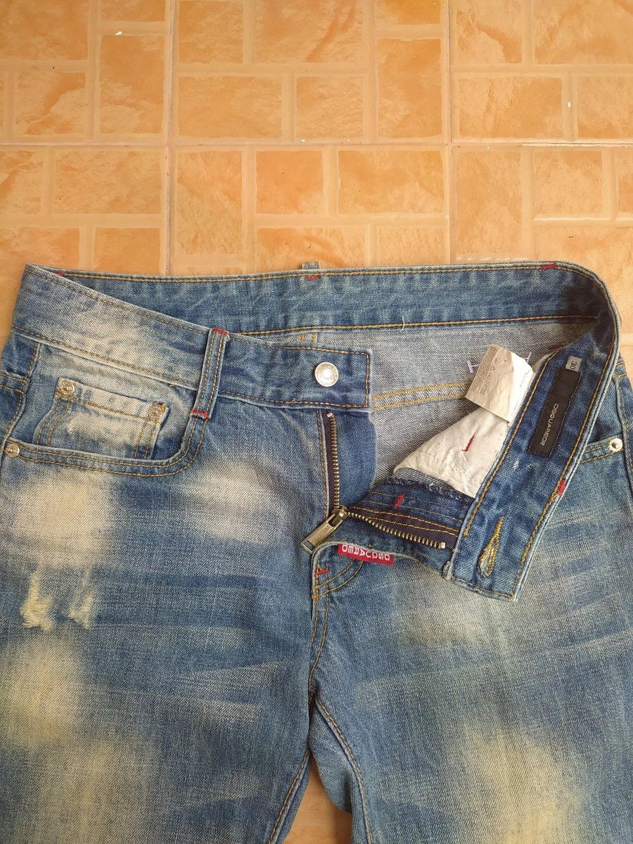 Dsquared2 DSQUARED2 DİSTRESSED BLUE EMBROİDERED JEANS SİZE Size US 30 / EU 46 - 4 Thumbnail