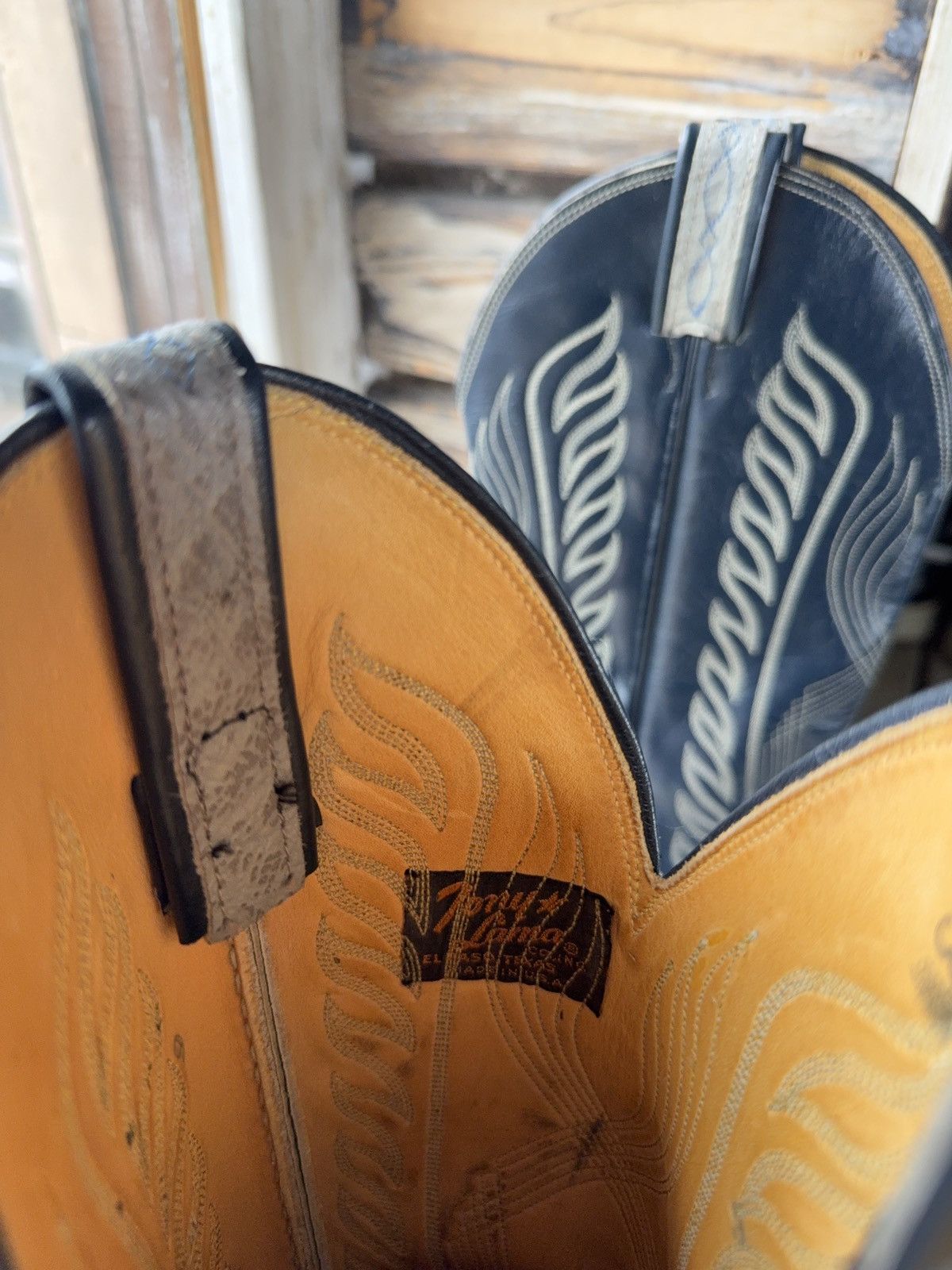 Tony Lama 00s Tony Lama M8119 Gray Navy Leather Cowboy Boots 7 R USA Size US 7 / EU 40 - 17 Thumbnail