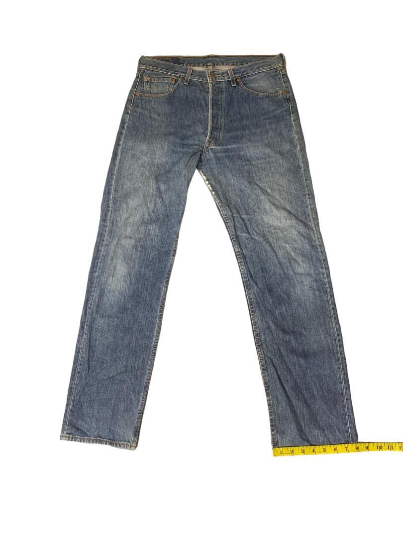 Levi's Vintage Clothing Vintage Levi’s 501 Distressed Denim Size US 33 - 15 Thumbnail