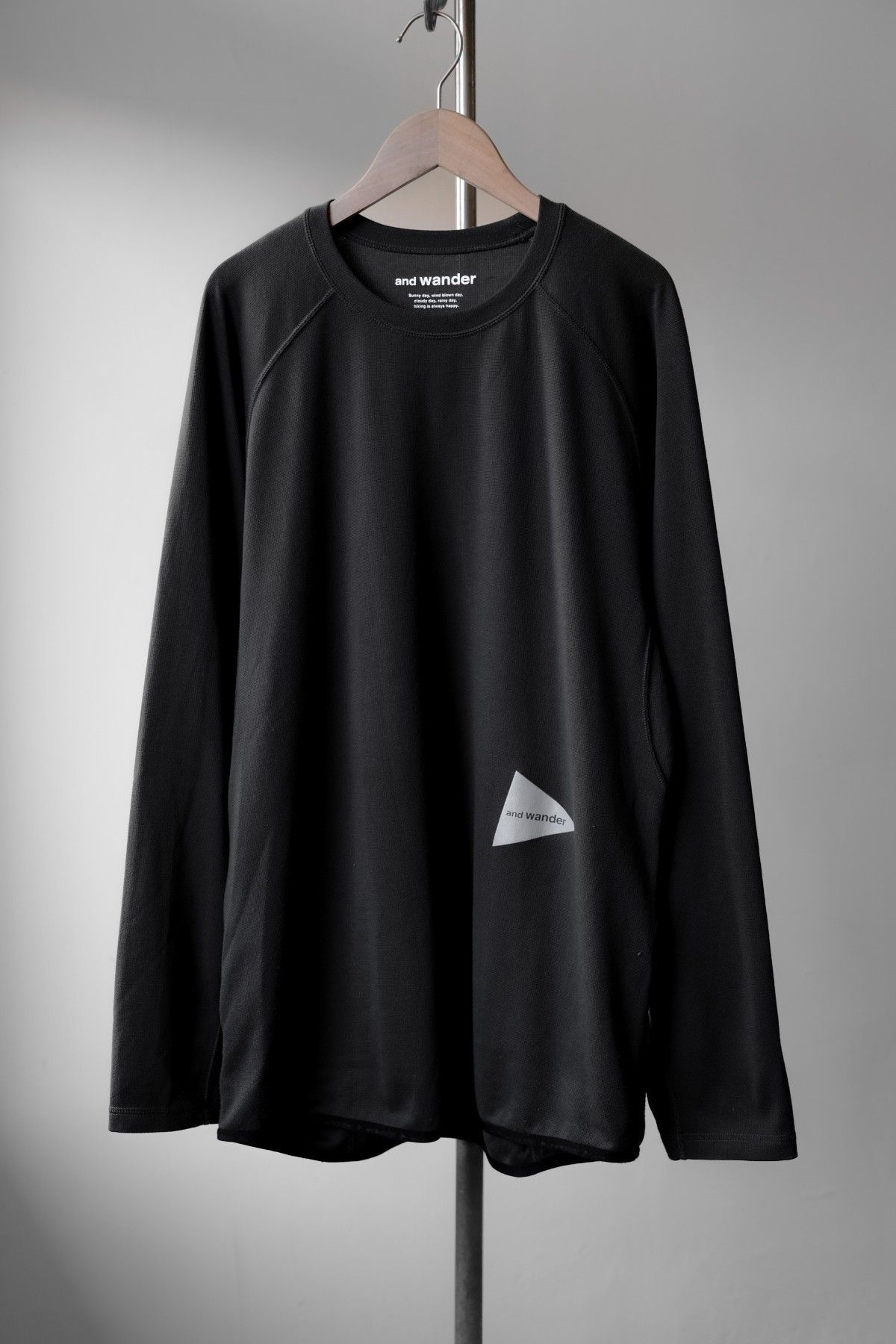And Wander and wander Power Dry Jersey Raglan T-shirt Size US XXL / EU 58 / 5 - 1 Thumbnail