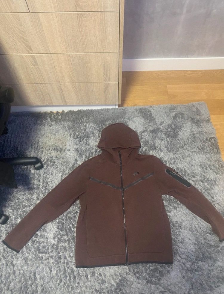 Nike Nike tech fleece brown Size US L / EU 52-54 / 3 - 1 Thumbnail
