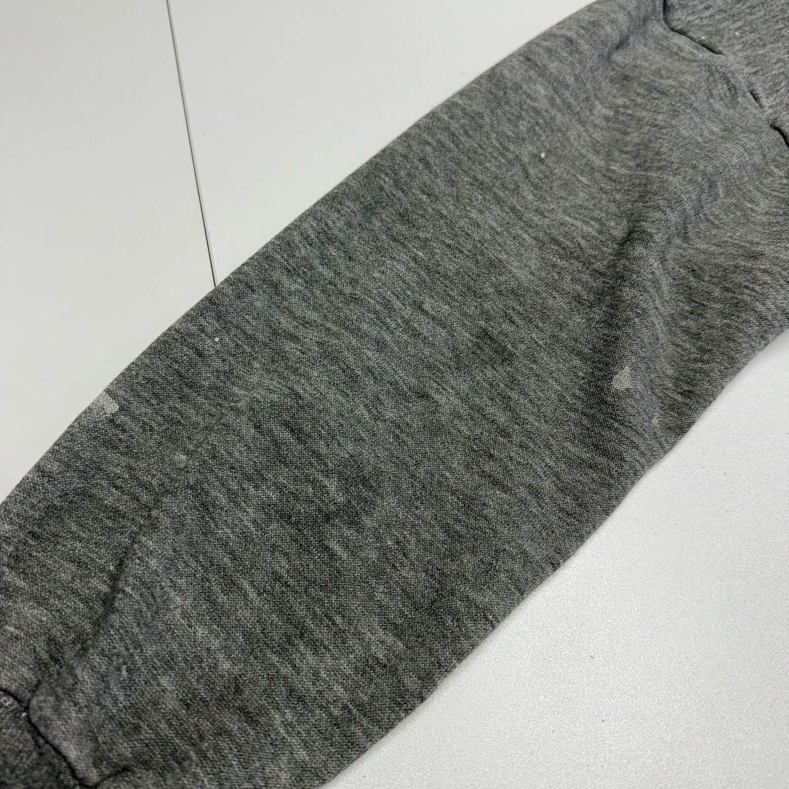 Levi's Vintage Levi's Hoodie Sweatshirt Mens Medium 19x21 Gray Full Size US M / EU 48-50 / 2 - 9 Thumbnail