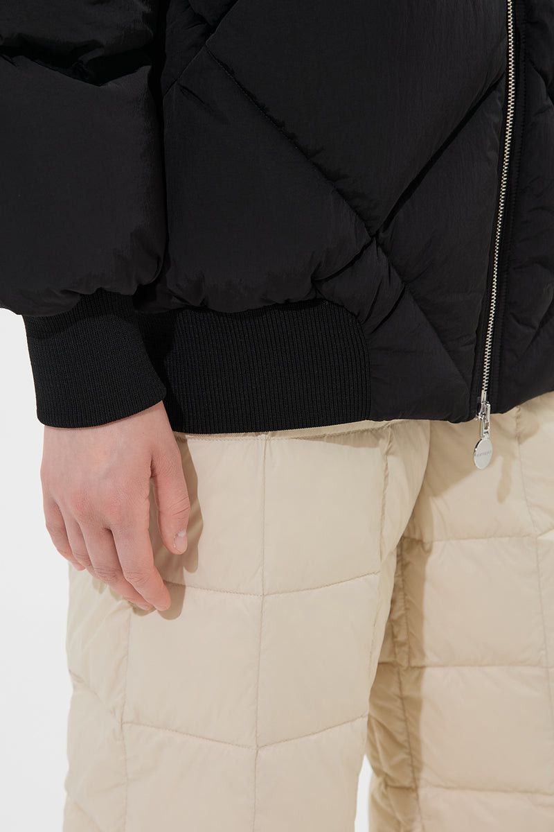 IENKI IENKI o1s22i1n1024 Short Down Jacket in Black Size XS / US 0-2 / IT 36-38 - 9 Thumbnail