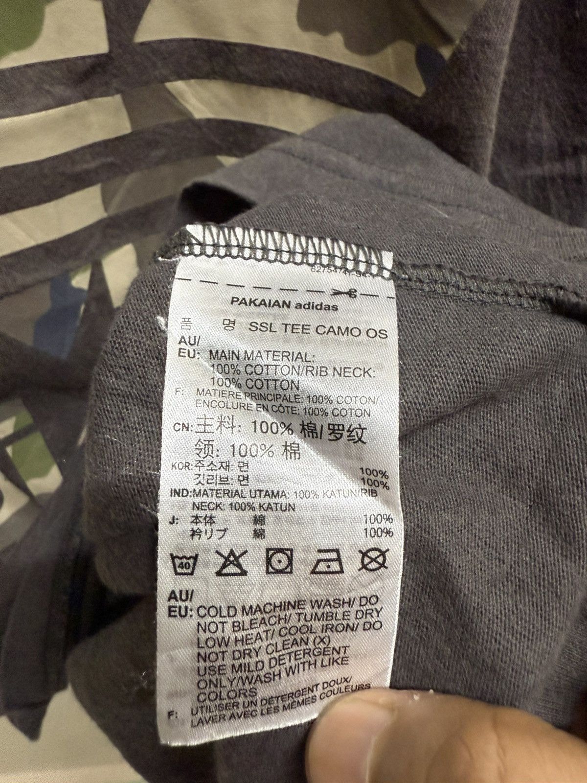 Adidas Sun faded🔥Adidas Camo Biglogo Tshirt Size US M / EU 48-50 / 2 - 9 Thumbnail