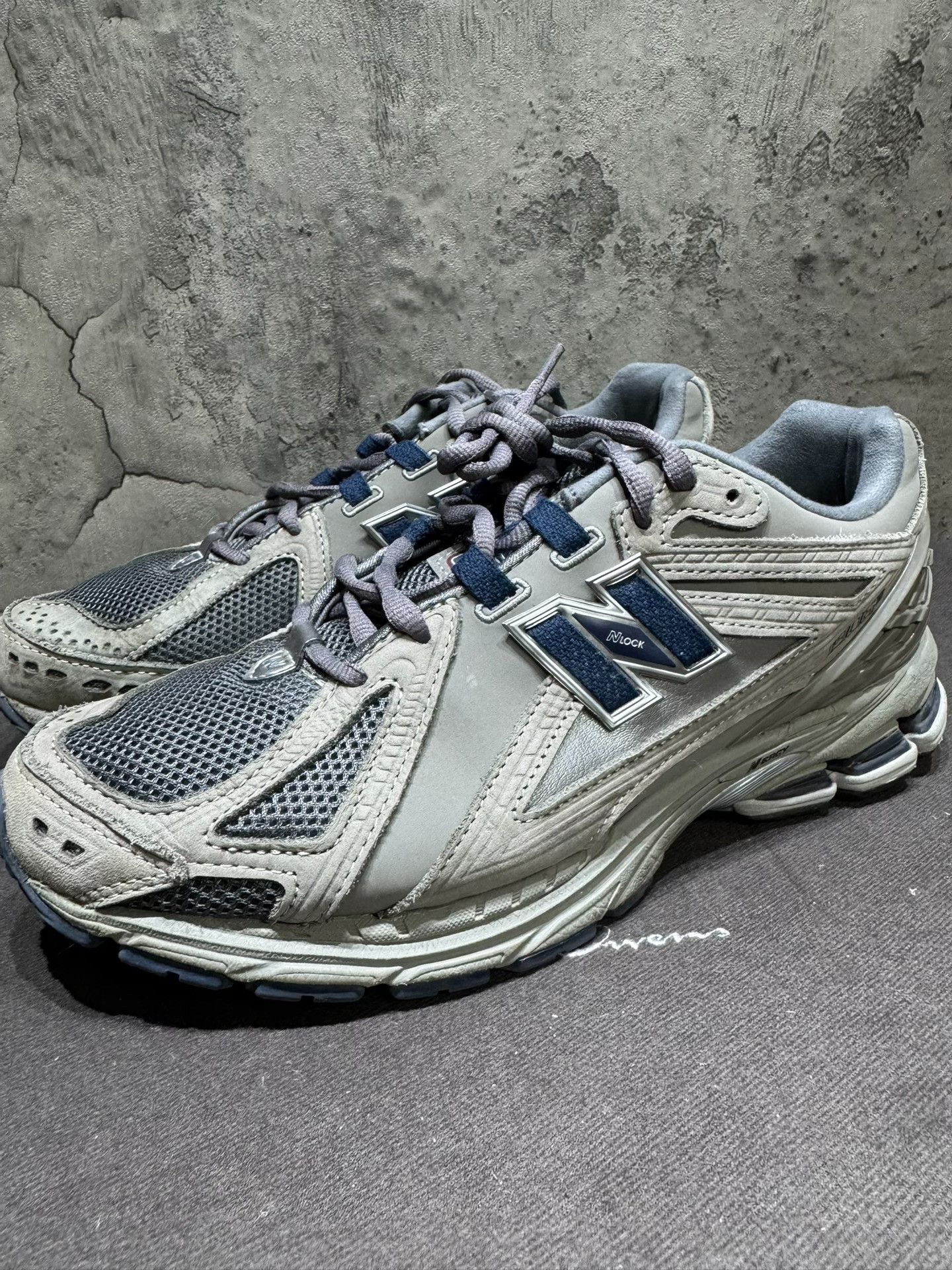 New Balance New Balance Gray Lowtop Sneakers M Men Size US 10 / EU 43 - 1 Thumbnail
