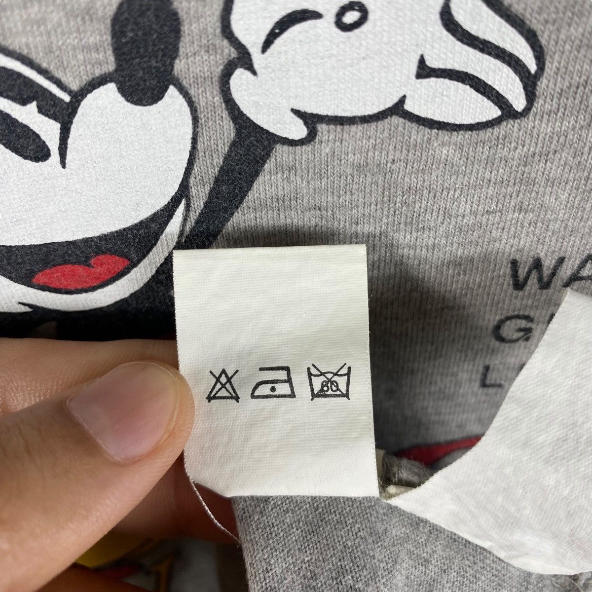 Mickey Unlimited Vintage 90's MICKEY UNLIMITED Mickey Mouse Graphic Tee Shirt Size US L / EU 52-54 / 3 - 9 Thumbnail