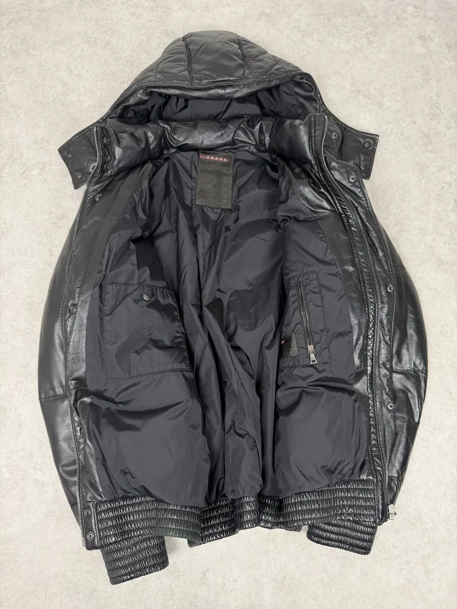 Prada 2000s Prada Hooded Black Leather Bomber Puffer Jacket Size US M / EU 48-50 / 2 - 8 Thumbnail