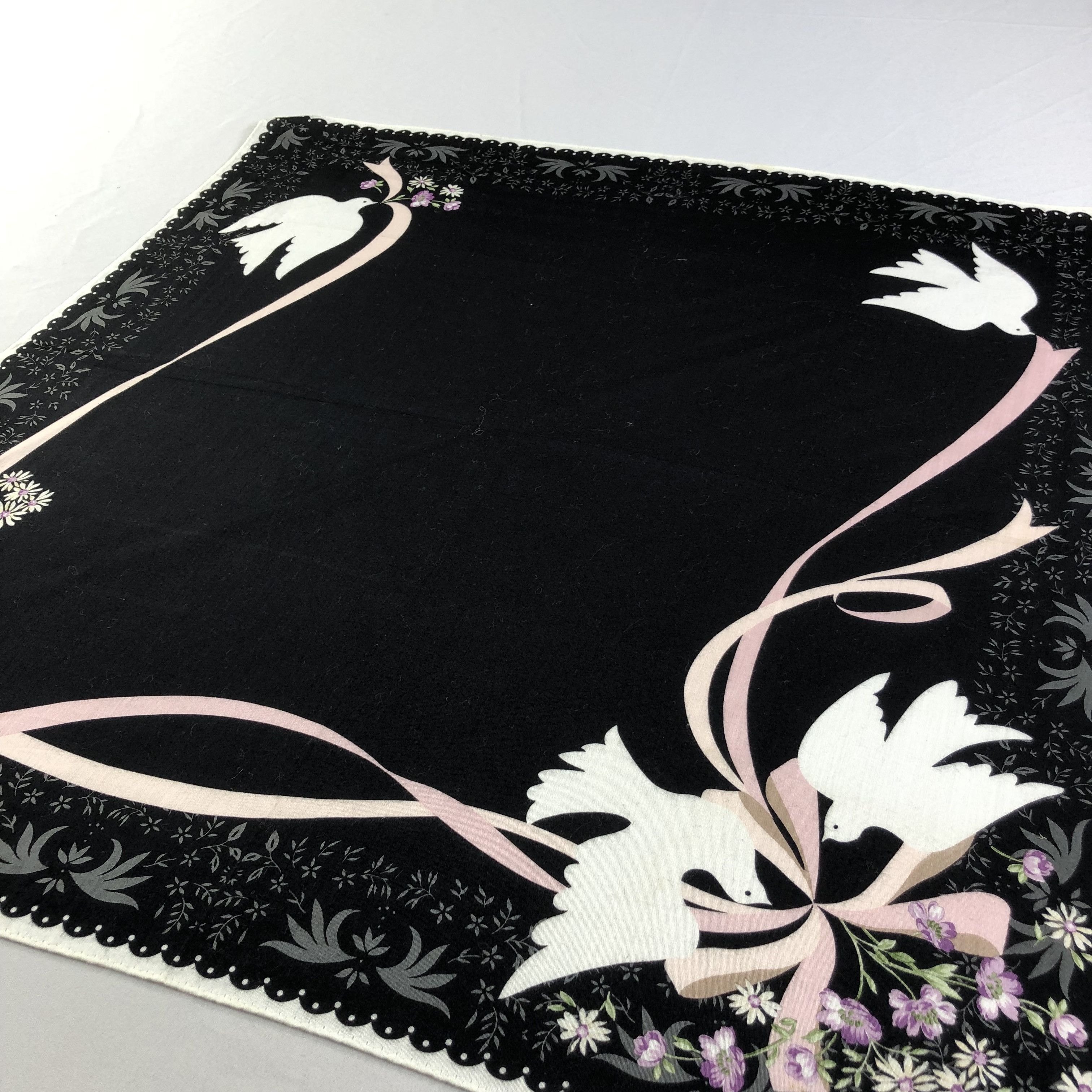 Nina Ricci Nina Ricci Handkerchief Neckerchief Bandana H1951 Size ONE SIZE - 3 Thumbnail