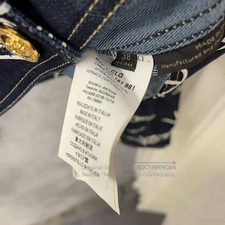 Versace Versace Cotton letter logo cropped denim top jacket Size US XS / EU 42 / 0 - 6 Thumbnail