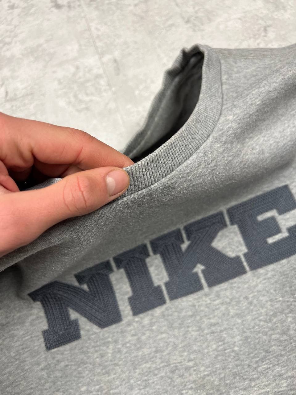 Nike Vintage Nike Sweatshirt Big Spell Out Logo Size US L / EU 52-54 / 3 - 14 Thumbnail