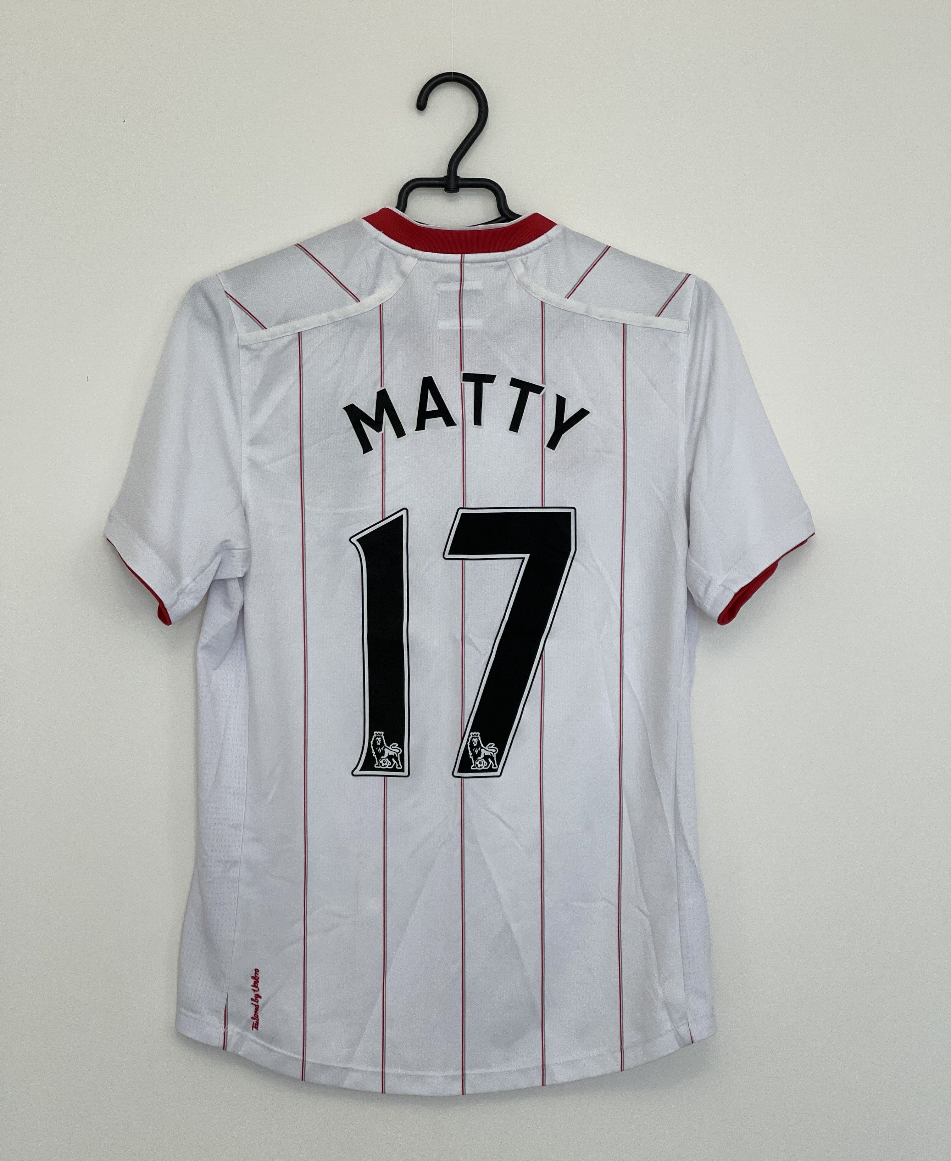 Umbro UMBRO SOUTHAMPTON FC 17 MATTY Size US S / EU 44-46 / 1 - 2 Thumbnail