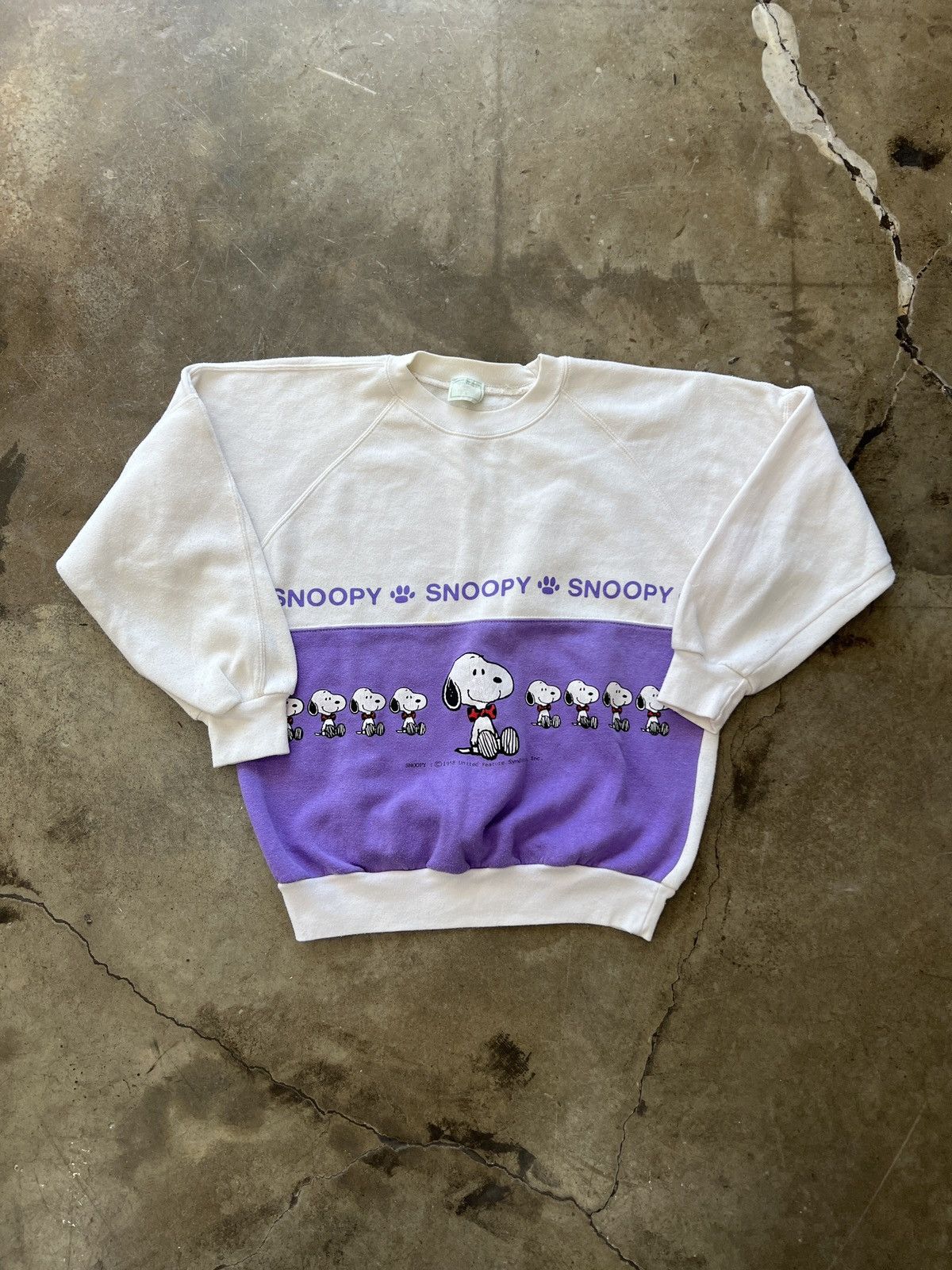 Vintage Vintage Snoopy Graphic Crewneck Sz. Small Size US S / EU 44-46 / 1 - 2 Thumbnail