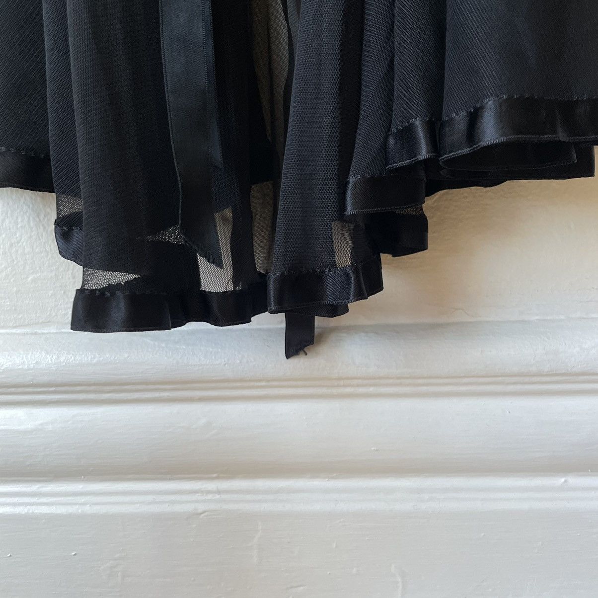 Victoria's Secret rare 90s Victoria’s Secret black marabou fur babydoll top Size ONE SIZE - 4 Thumbnail