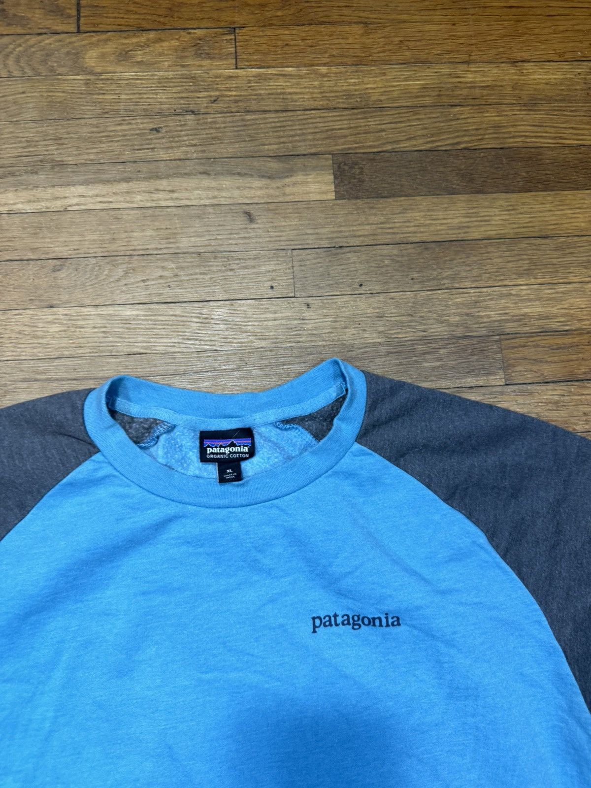 Patagonia Patagonia Two Tone Longsleeve Shirt Size US XL / EU 56 / 4 - 5 Thumbnail