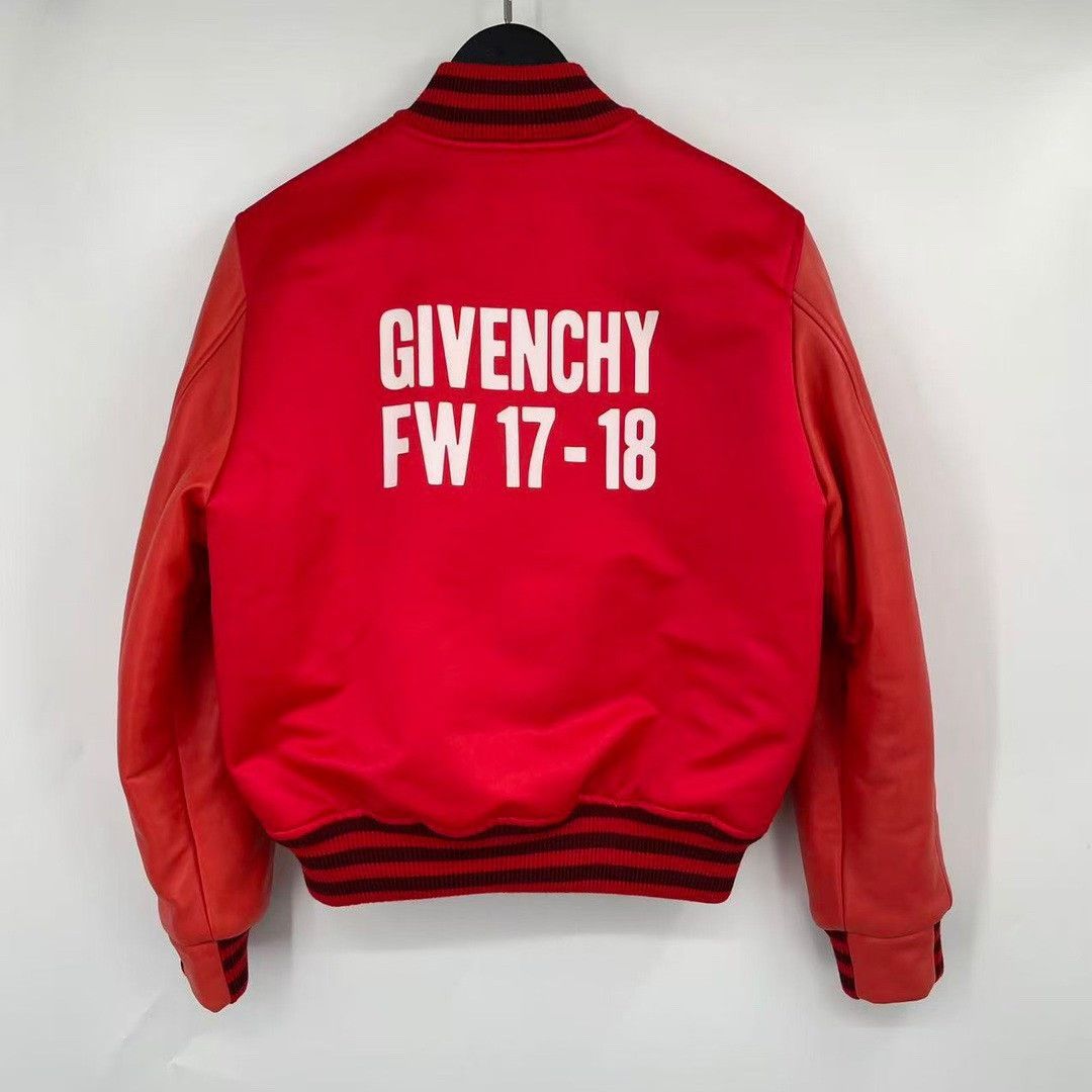 Givenchy Givenchy Red Item 38 Men Size US S / EU 44-46 / 1 - 1 Thumbnail