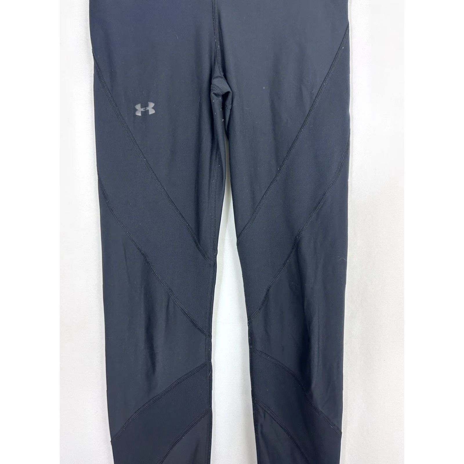 Under Armour Under Armour Leggings Womens Small Fitted Heatgear Black Ankle 26x30 Activewear Shirt? Size 28" / US 6 / IT 42 - 3 Thumbnail