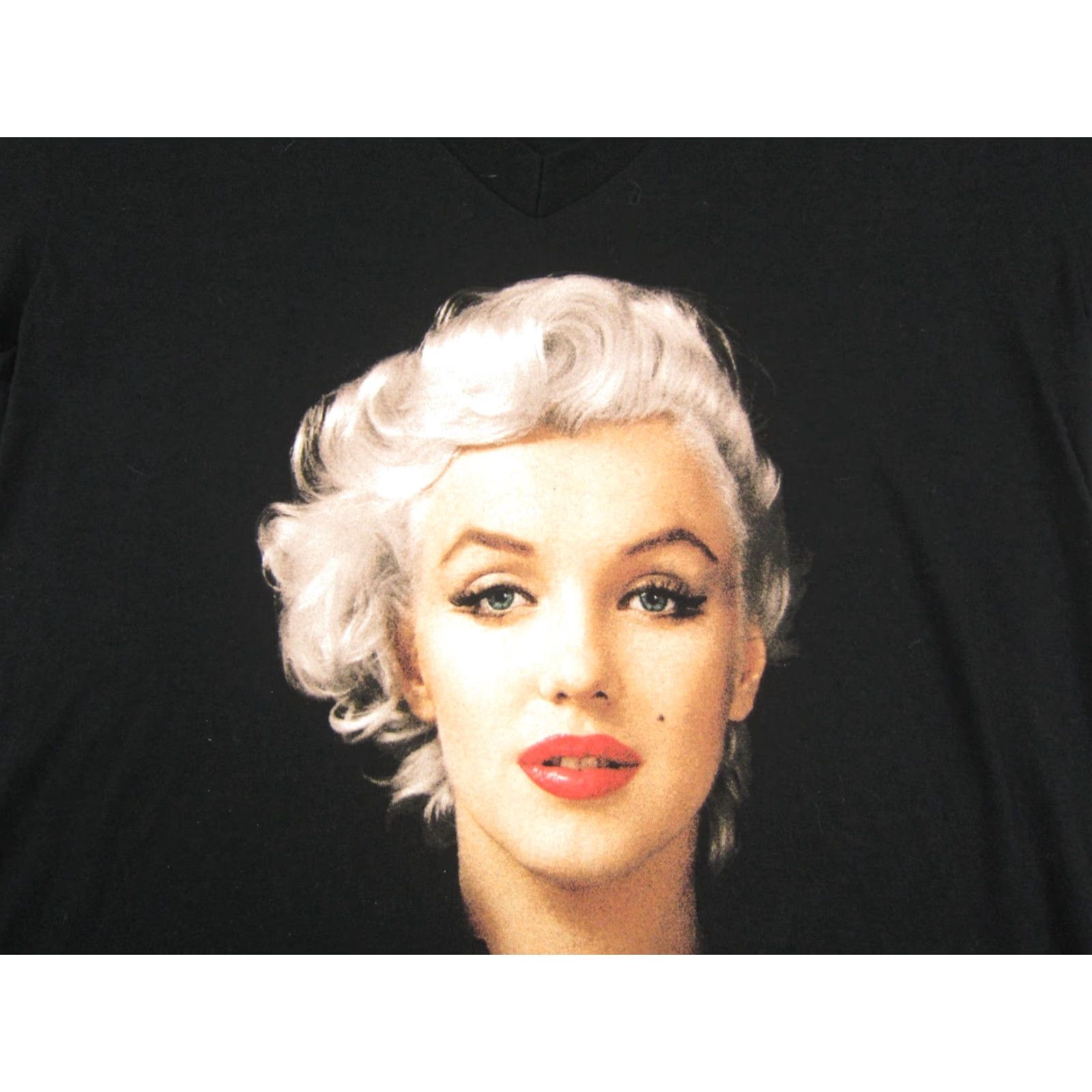 American Apparel American Apparel Shirt Womens Small Black V-Neck Marilyn Monroe 90s Classic Casual Tee Women Girls Mens? Size S / US 4 / IT 40 - 2 Thumbnail