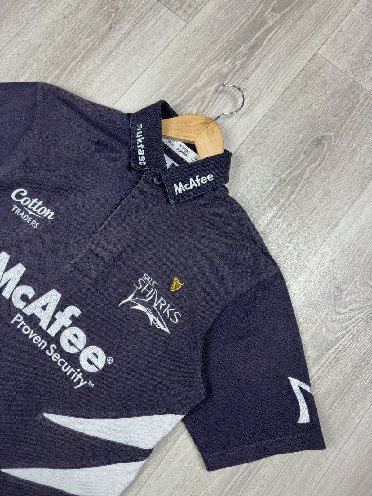 Cotton Traders Vintage Cotton Traders Sale Sharks Rugby Polo Jersey McAfee Size US S / EU 44-46 / 1 - 3 Thumbnail