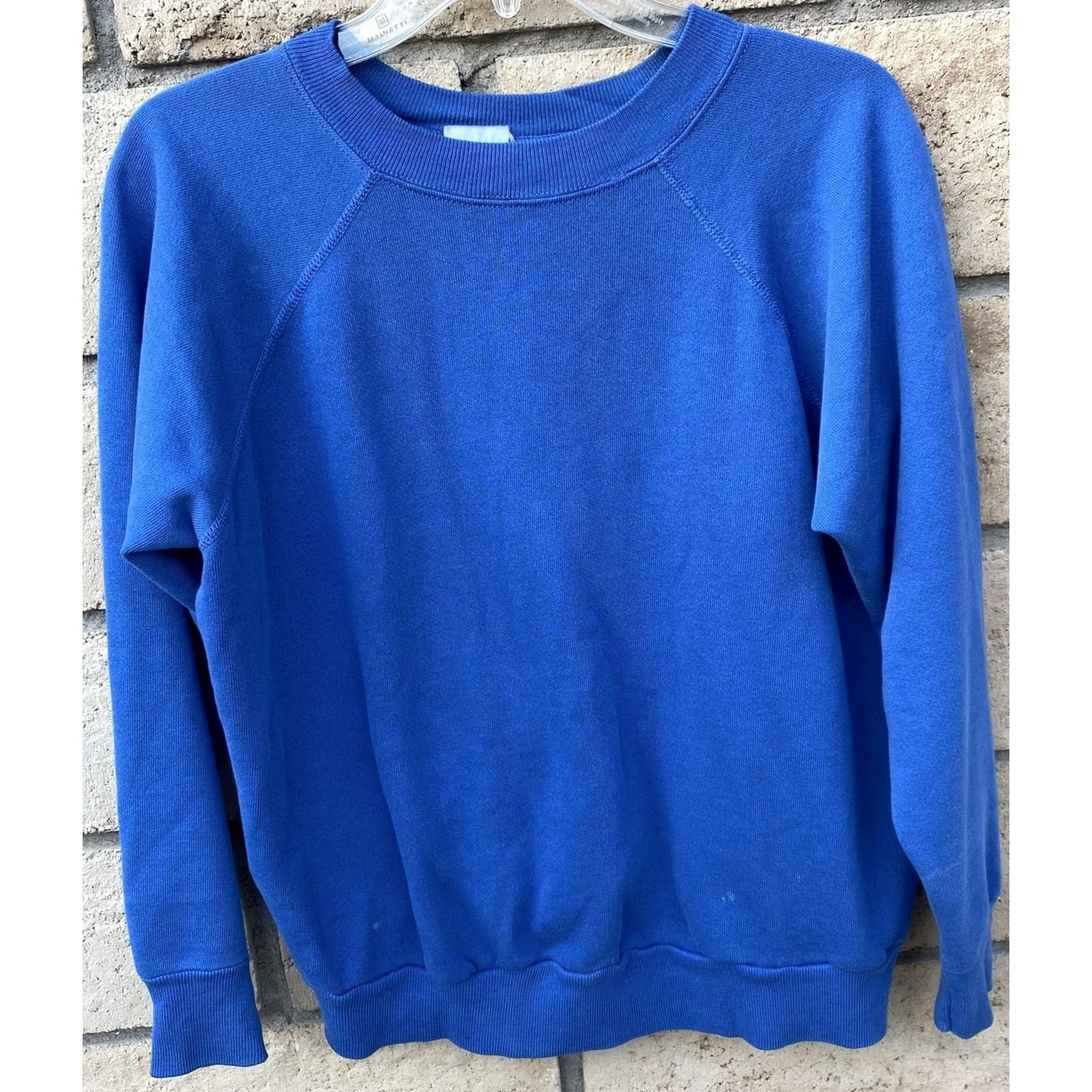 Vintage VINTAGE 20 20 Sport Sweatshirt Long Sleeve Blue Size L Mens Pullover Sweatshirt Jumper Sweater Size US L / EU 52-54 / 3 - 2 Thumbnail