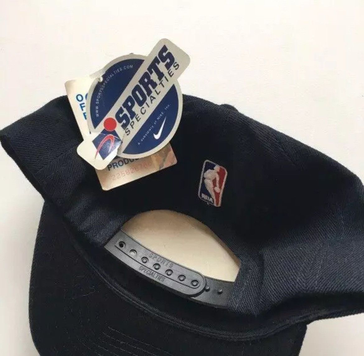 NBA × Sports Specialties × Vintage Vintage 90s Vancouver Grizzlies Sports Specialties Snapback Size ONE SIZE - 2 Thumbnail