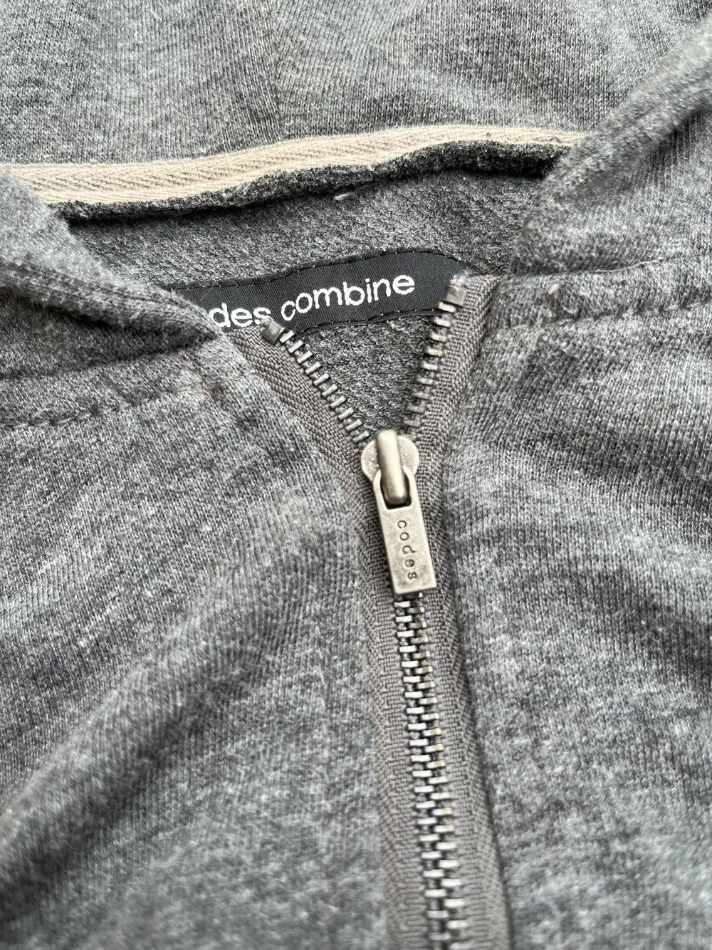 Codes Combine JAPANESE CODES COMBINE DOUBLE LAYERS HOODIE Size US S / EU 44-46 / 1 - 3 Thumbnail